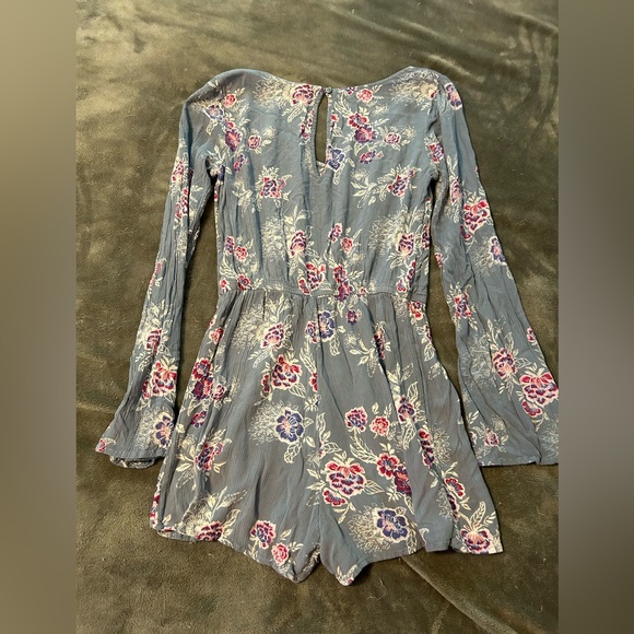 Mudd One Piece Romper - Picture 5 of 6